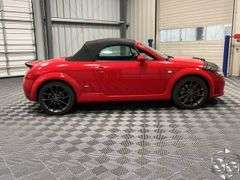 2004  Audi  TT Quattro