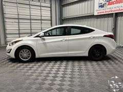 2016  Hyundai  Elantra  SE