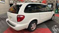 2005  Dodge  Grand Caravan   SXT