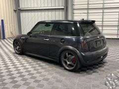 2006  MINI  Cooper  S