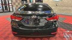 2016  Hyundai  Elantra   SE