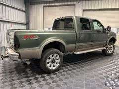 2004  Ford  F350 Super Duty  Lariat