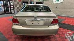 2005  Toyota  Camry  LE