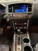 2013  Nissan  Pathfinder  Platinum