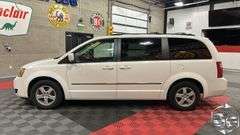 2010  Dodge  Grand Caravan  SXT