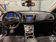 2016  Chrysler  200  Limited