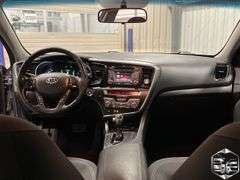 2012  Kia  Optima   Hybrid LX