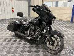 2021  Harley-Davidson  FLHXS
