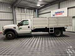 2008  Ford  F550 Super Duty    W/ Dump Bed