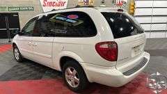 2005  Dodge  Grand Caravan   SXT