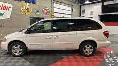 2005  Dodge  Grand Caravan   SXT
