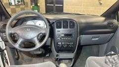 2005  Dodge  Grand Caravan   SE