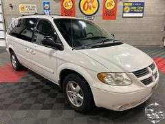 2005  Dodge  Grand Caravan   SXT