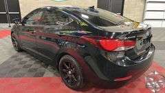 2016  Hyundai  Elantra   SE