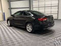 2016  Chrysler  200  Limited