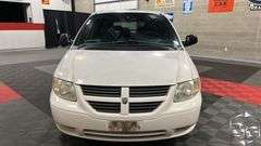 2005  Dodge  Grand Caravan   SE
