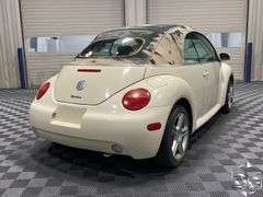 2005  Volkswagen  New Beetle  GLS 1.8T