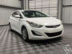 2016  Hyundai  Elantra  SE