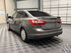 2014  Ford  Focus  SE