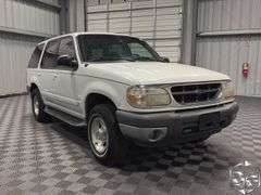 2000  Ford  Explorer  XLT