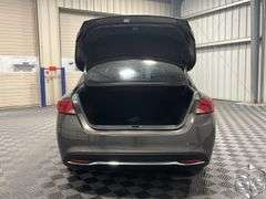 2015  Chrysler  200  Limited