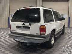2000  Ford  Explorer  XLT