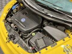 2002  Volkswagen  New Beetle  GLX 1.8T