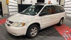 2005  Dodge  Grand Caravan   SXT