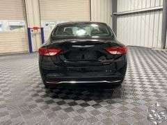 2016  Chrysler  200  Limited