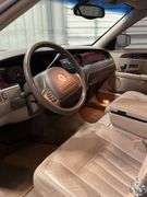 2004  Lincoln  Town Car  Signature