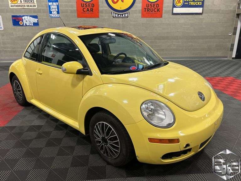 2006  Volkswagen  New Beetle
