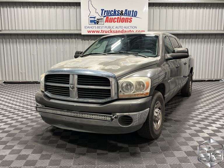 2006  Dodge  Ram 2500  SLT
