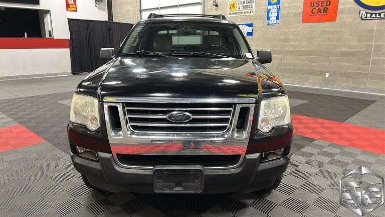 2008  Ford  Explorer Sport Trac  XLT