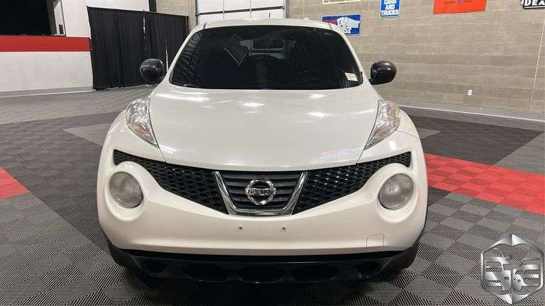 2013  Nissan  Juke  SV
