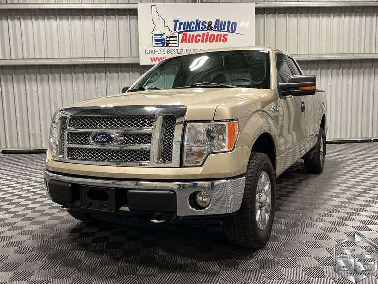 2010  Ford  F150  XLT
