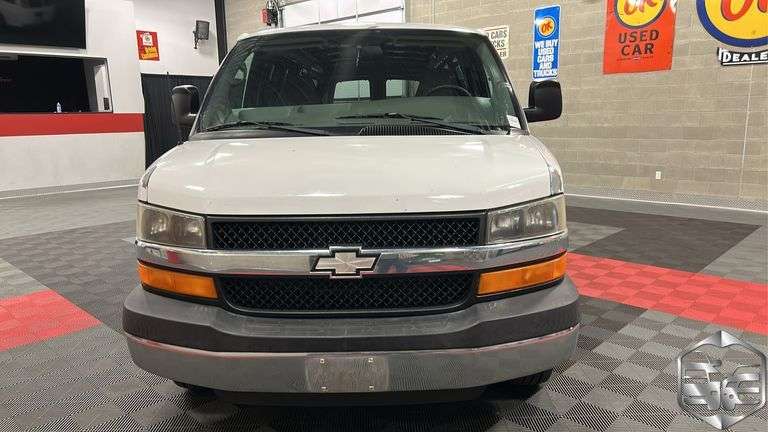 2008  Chevrolet  Express   LS