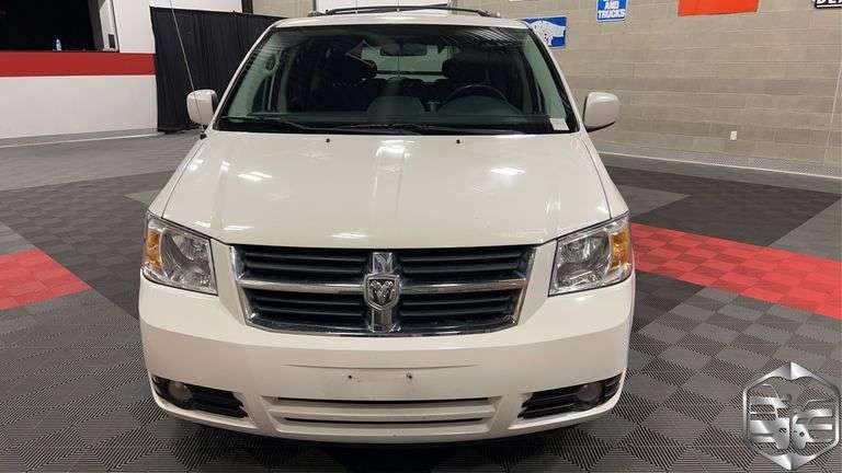 2010  Dodge  Grand Caravan   SXT