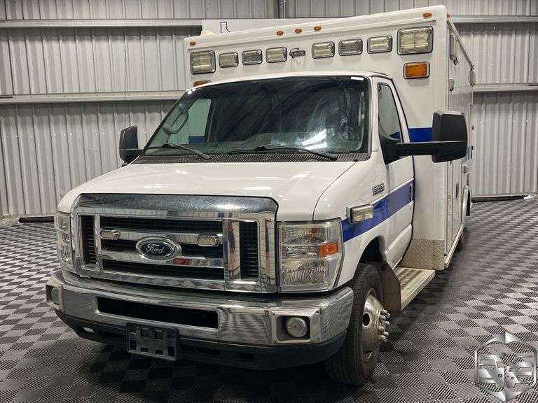 2009  Ford  E450 Super Duty  Ambulance