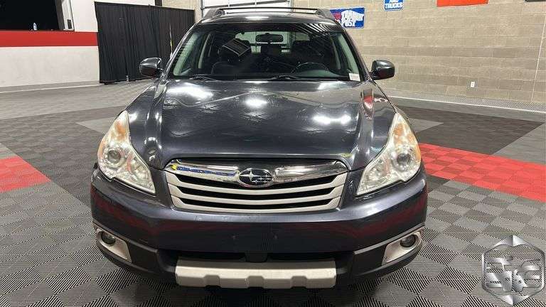 2012  Subaru  Outback   Limited