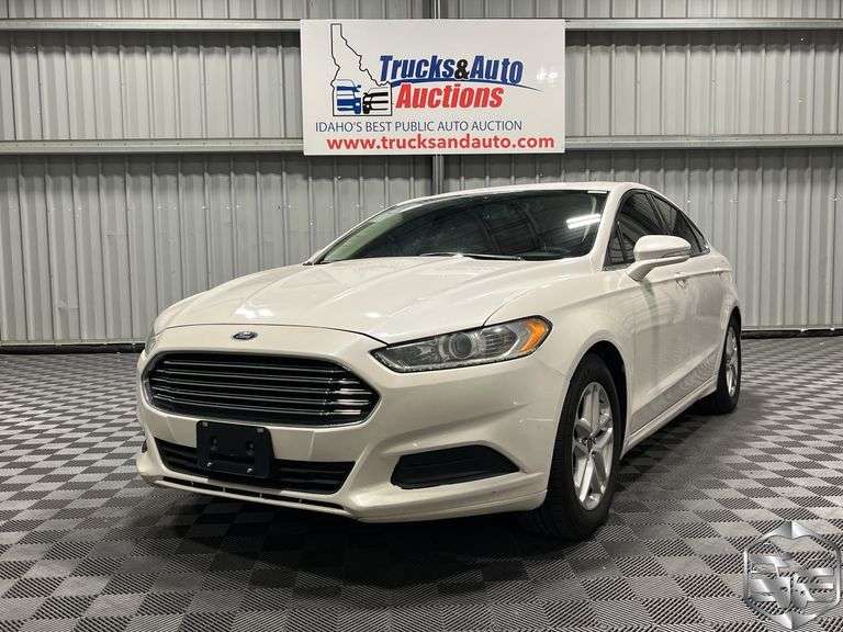 2013  Ford  Fusion  SE