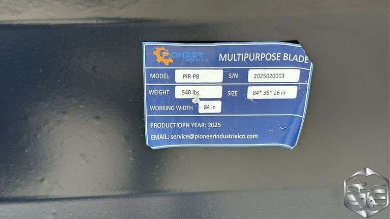 Pioneer Industrial Skid Steer Hydraulic Dozer Blade