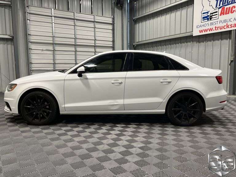 2016  Audi  A3  2.0T Quattro Premium