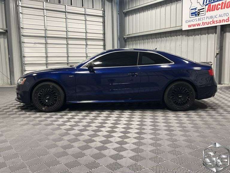 2013  Audi  S5 3.0T Quattro   Premium Plus