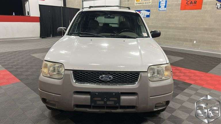 2002  Ford  Escape   XLT