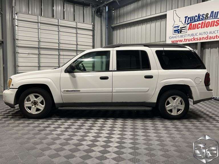 2003  Chevrolet  Trailblazer  EXT LS