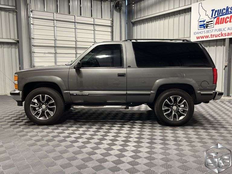 1999  Chevrolet  Tahoe