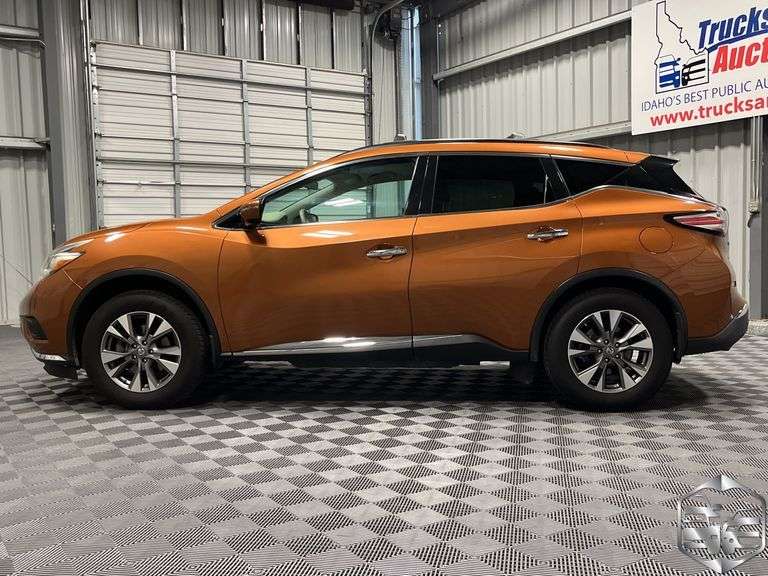 2015  Nissan  Murano  SV