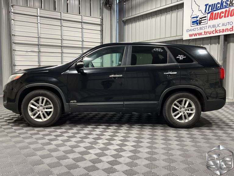 2015  Kia  Sorento  LX