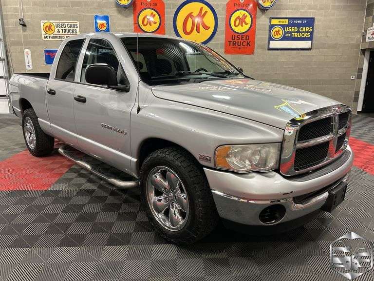 2004  Dodge  Ram 1500   ST