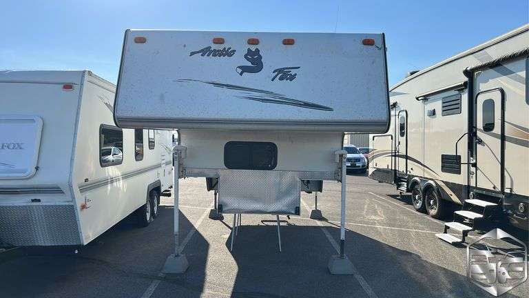 2003  Arctic Fox  CSA Z240